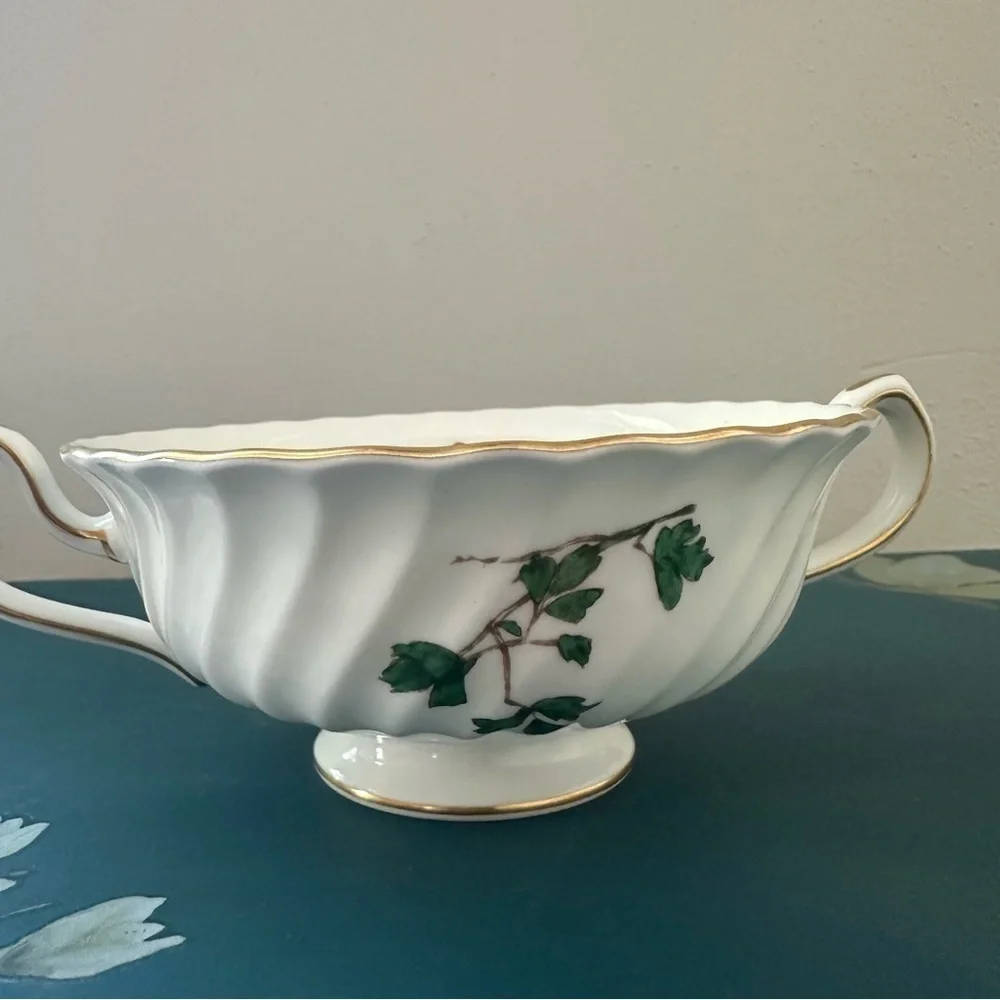 Minton Dainty Sprays Footed Cream Soup Bowl England Floral China Vintage 1973